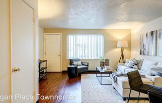 4315 25th Ave NE