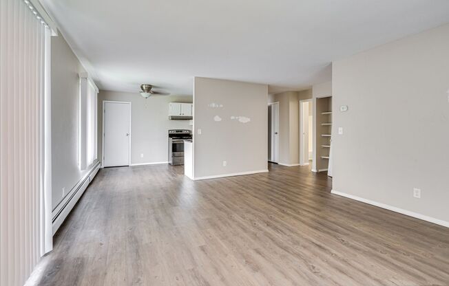 Camelot Court Apartments (Calumet Terrace)