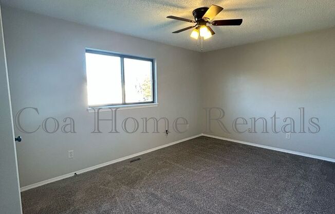 2 beds, 1.5 baths, $1,100, Unit 601