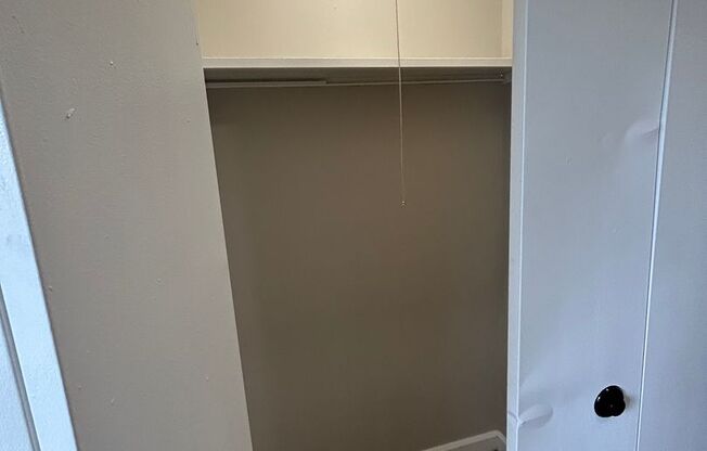 2 beds, 2.5 baths, 1,339 sqft, $1,149, Unit 613