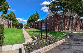 1 bed, 1 bath, 685 sqft, $1,345, Unit 314