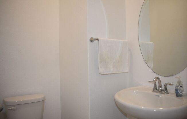 3 beds, 2.5 baths, $2,345