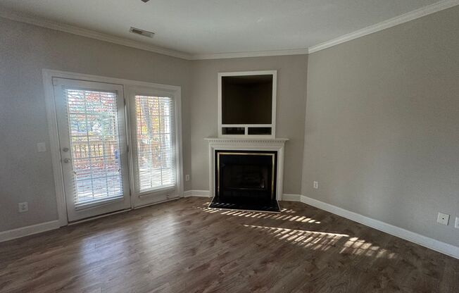 *Move In Special* 2 Bed | 2.5 Bath Raleigh Townhome near NCSU