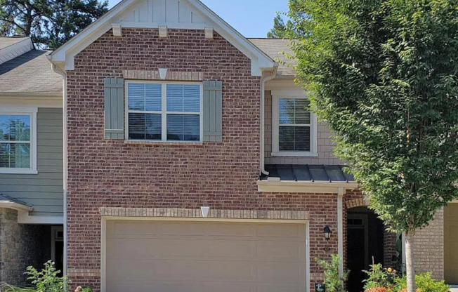 Beautiful Brookhaven Townhome in Gated Community | 3 Bed / 2.5 Bath | Pet Friendly!