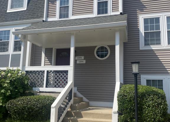 12896 GRAYS POINTE RD