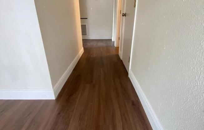 3209 N 49 ST