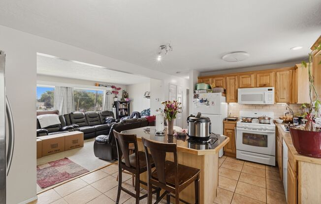 277 W Duplex