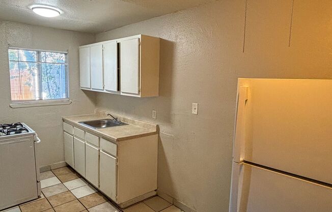 1 bed, 1 bath, 543 sqft, $1,195, Unit Apartment 05