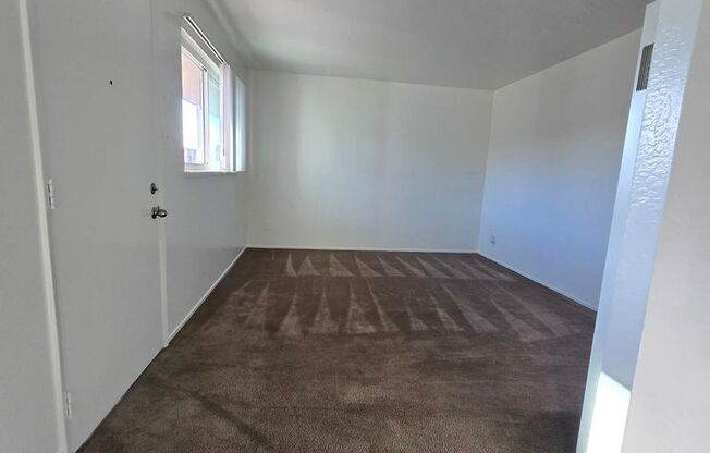 1560 Fairmont Manor Apartments