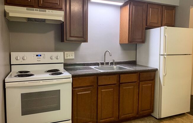 1 bed, 1 bath, 700 sqft, $900