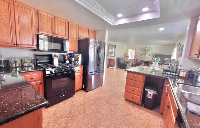 Spacious 5-Bed, 3-Bath Home in Rialto – Versatile Layout with Appliances Included $3,895.