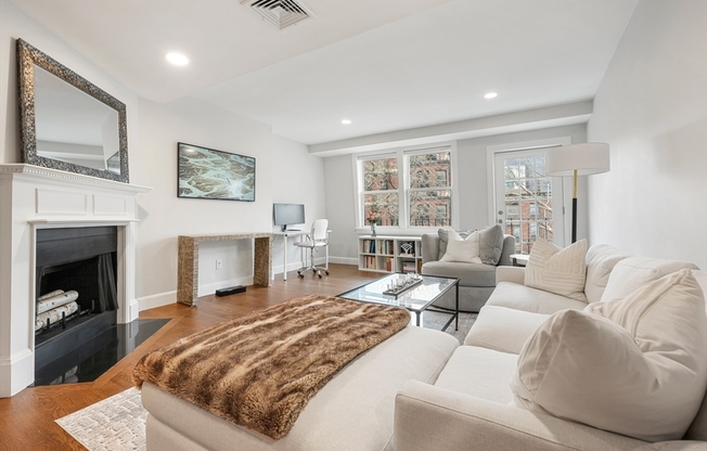 403 Marlborough St.