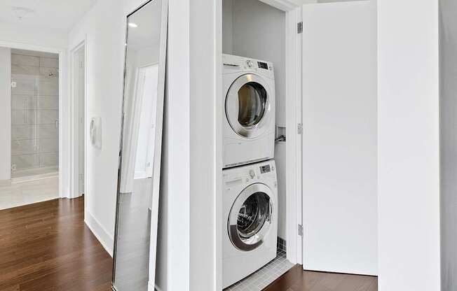 Washer and dryer at 65 Bay Street, New Jersey, 07302