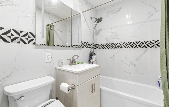 379 W ST