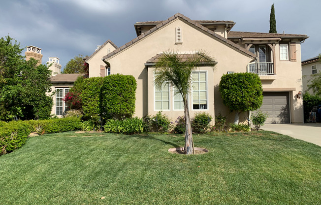 Spectacular Mont Calabasas 5 bed, 5.5 bath Estate