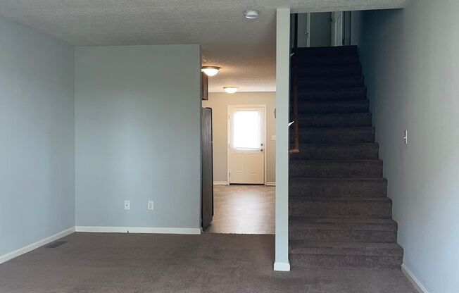 2 beds, 2 baths, $900, Unit 348E