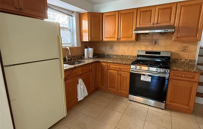 2149 84 ST