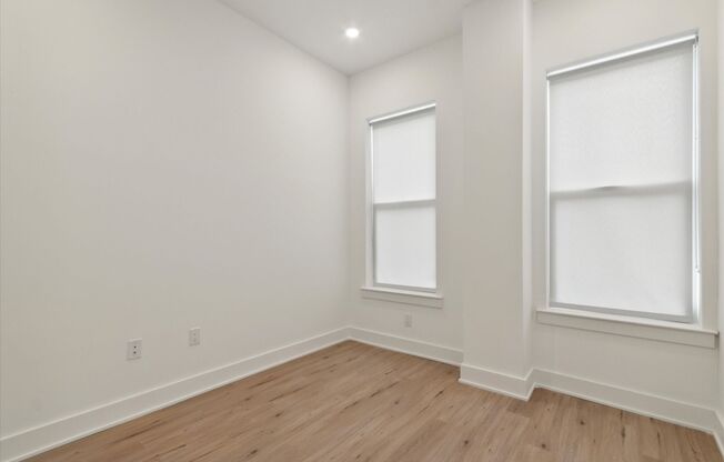 2 beds, 2 baths, 1,000 sqft, $1,795, Unit 101