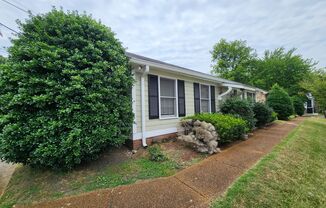 3 beds, 2 baths, $2,400