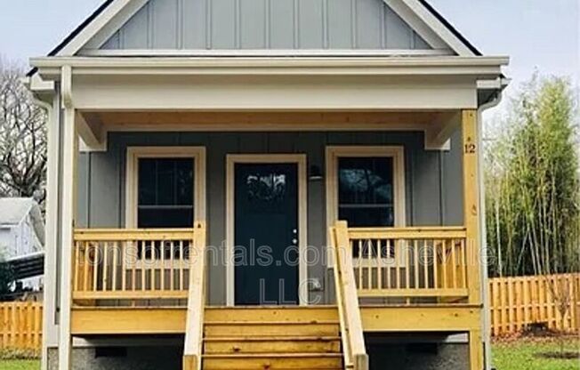 12 CEDAR ST