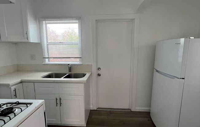 1 bed, 1 bath, $1,495