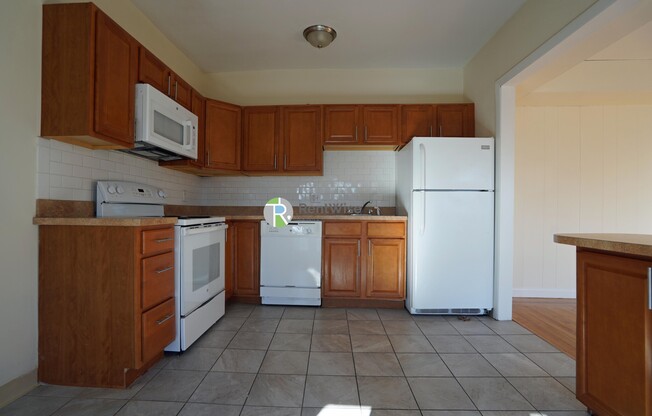 1135 COMMONWEALTH AVE