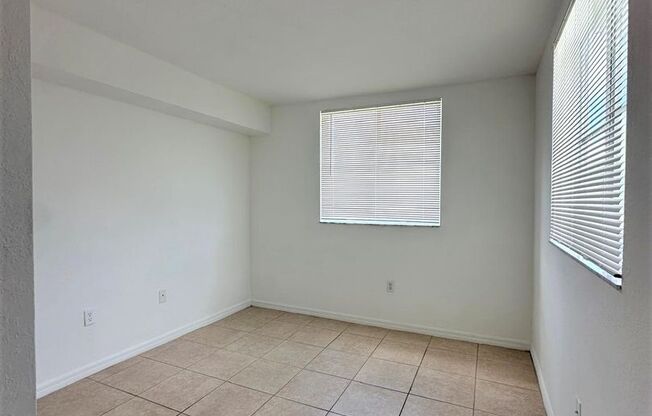 Spacious 3BR/2BA Unit in Central North Miami—Open Layout, Modern Convenience, and Ready to Move In!