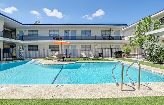 2 beds, 1.5 baths, 1,042 sqft, $1,450, Unit 115