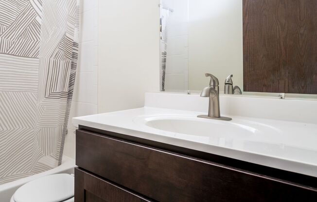 2 beds, 1.5 baths, 905 sqft, $1,545, Unit 25-112