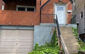 2 bed 1.5 bath home in Pittsburgh Pa!