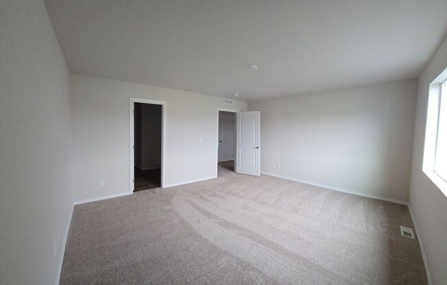 Brand-New 3-Bedroom Townhouse in Hayden Canyon!