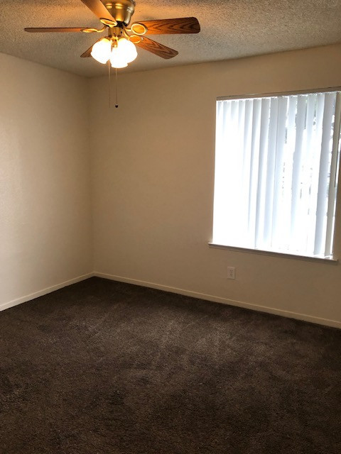 2 beds, 1 bath, 940 sqft, $1,365, Unit 104