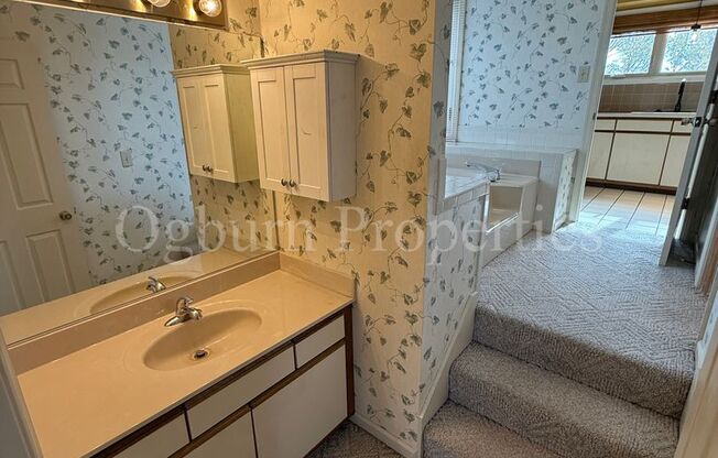 1 bed, 1 bath, $1,295, Unit UNIT D