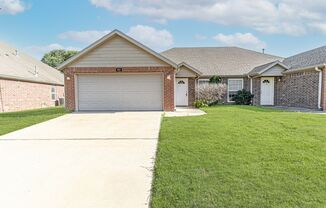 Jones - 261-263 Copper Oaks Dr