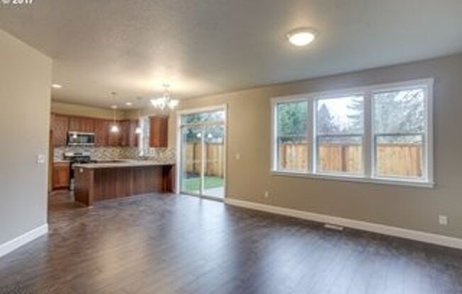 4 Bedroom Home w/ Office! Built in 2017!