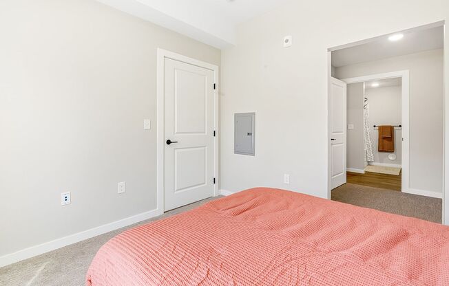 2 beds, 2 baths, 1,029 sqft, $1,775, Unit 1-204