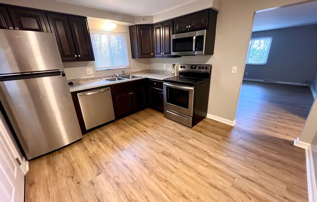 2 beds, 1 bath, $1,495