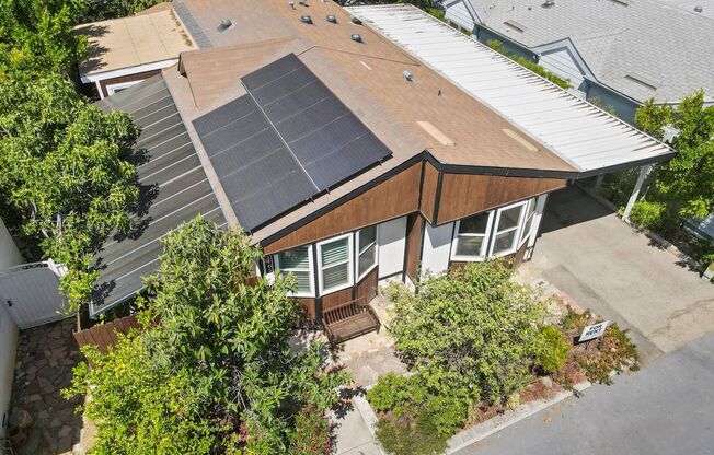 3 Bedroom 2 Bath Home Located at the Top O' Topanga