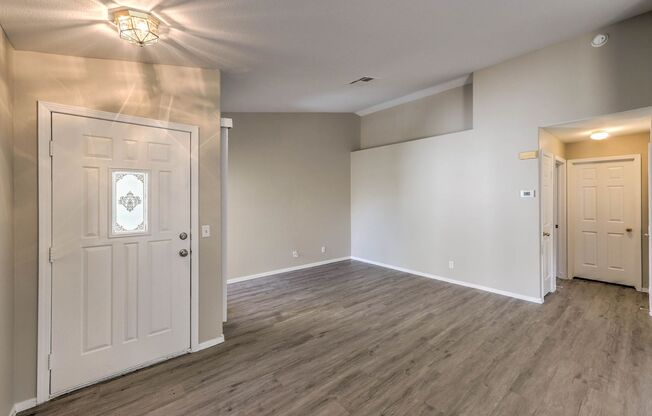 CONDO IN SUNHAMPTON!