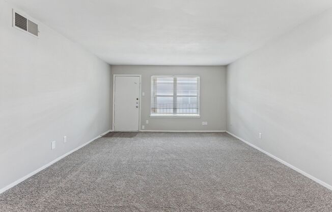 2 beds, 2 baths, 1,120 sqft, $1,250