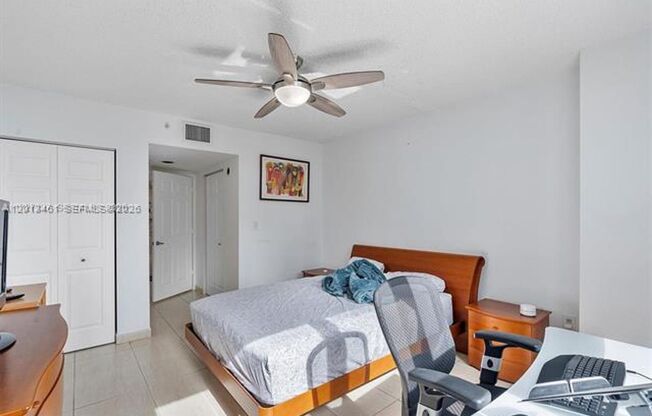 2 beds, 2 baths, $3,950, Unit # 603