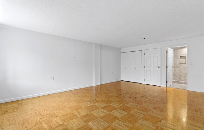 2 beds, 2 baths, 1,306 sqft, $4,500, Unit 418
