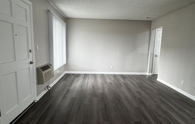 1 bed, 1 bath, 820 sqft, $2,390, Unit S001