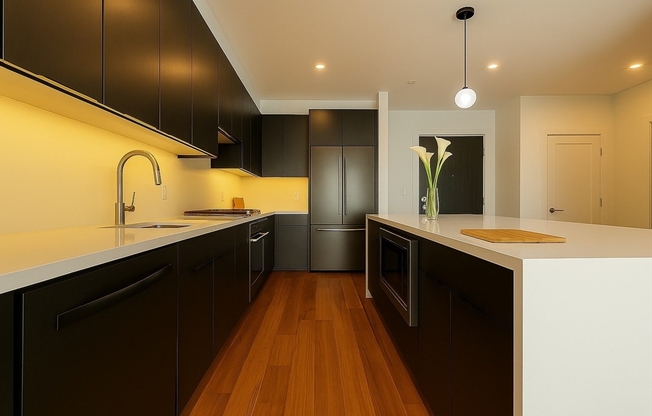 1 bed, 1 bath, 778 sqft, $3,595, Unit 606