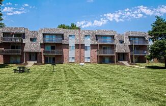 The Pines at Q Plaza Apartments