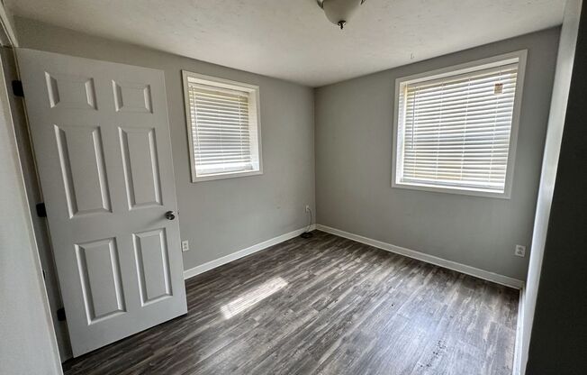 Memorial Drive - 1860 / 1862 / 1864