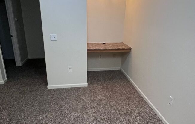 2 beds, 2 baths, $2,195, Unit # 1813