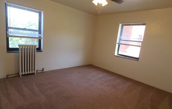 2 beds, 1 bath, 1 sqft, $1,000, Unit ABB - A-03