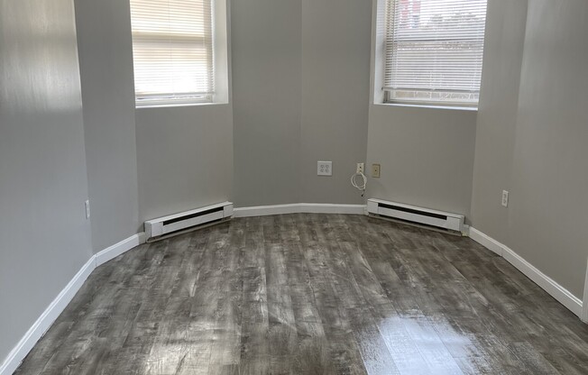 Studio, 1 bath, $2,200, Unit 3