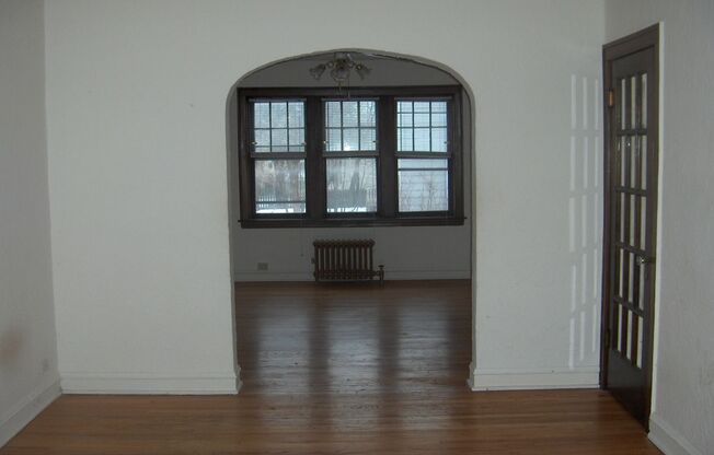 297 - *1317-21 Washington Building*